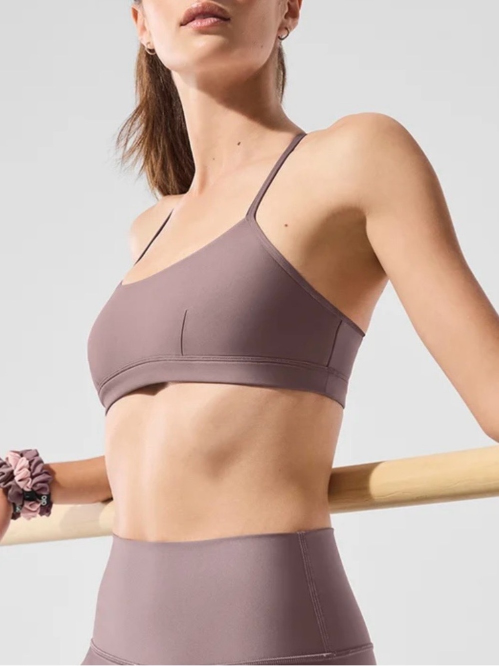 ALO YOGA AIRLIFT INTRIGUE BRA.SIZE SMALL